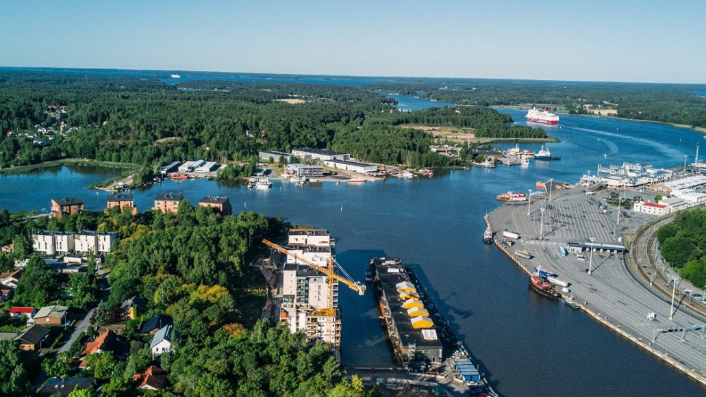 Deepening and widening the Swinoujscie - Szczecin fairway, Poland