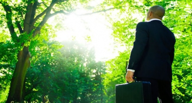 Helping clients manage legacy environmental liabilities, risks and incidents, and compliance.